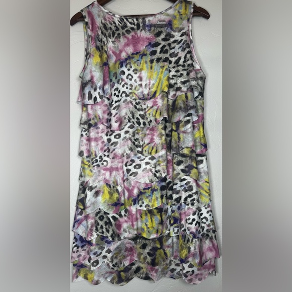 Isle Apparel Leopard Print Multicolor Ruffle Color Dress Size Large - Picture 2 of 6